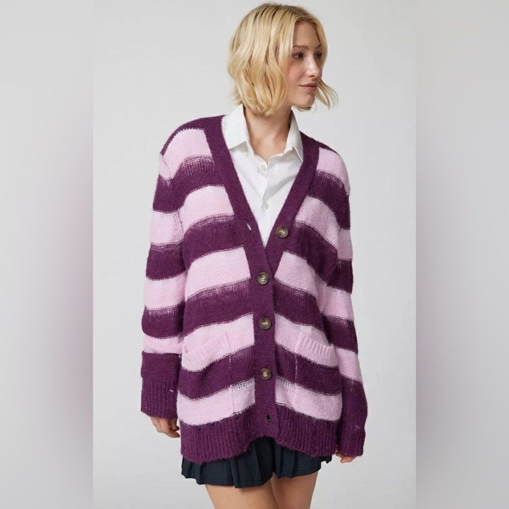 NWT Urban Outfitters Alston Stripe Cardigan. Size M